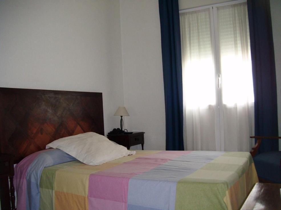 Puerta Del Sol Rooms Madrid Værelse billede