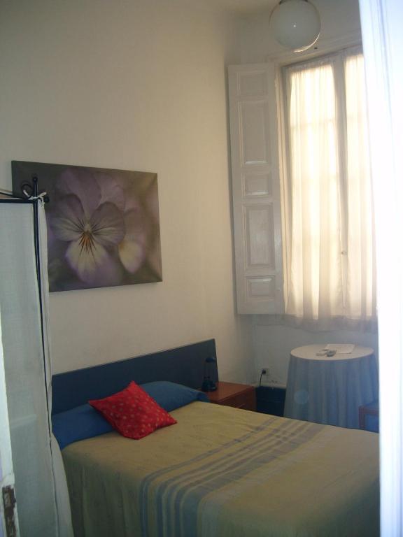 Puerta Del Sol Rooms Madrid Værelse billede
