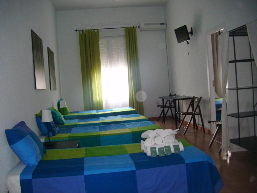 Puerta Del Sol Rooms Madrid Værelse billede